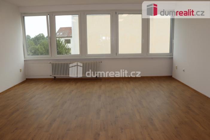 Pronájem kanceláře, Břeclav, náměstí T. G. Masaryka, 35 m2