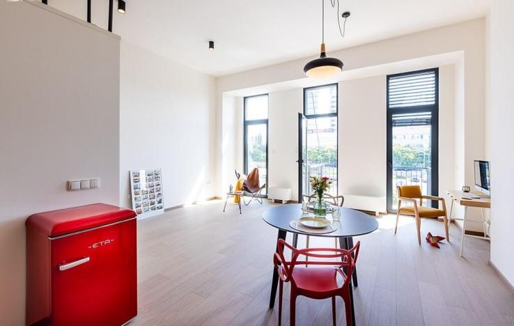 Pronájem bytu 1+kk, Praha - Holešovice, V háji, 49 m2