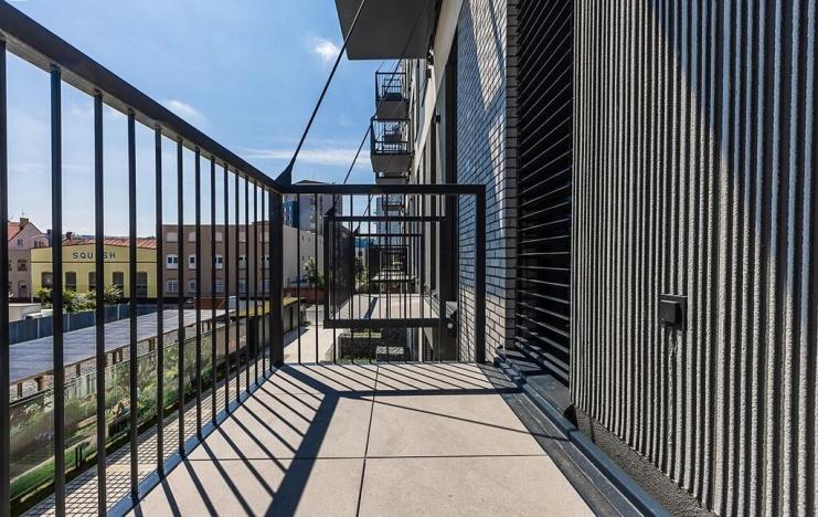 Pronájem bytu 1+kk, Praha - Holešovice, V háji, 49 m2