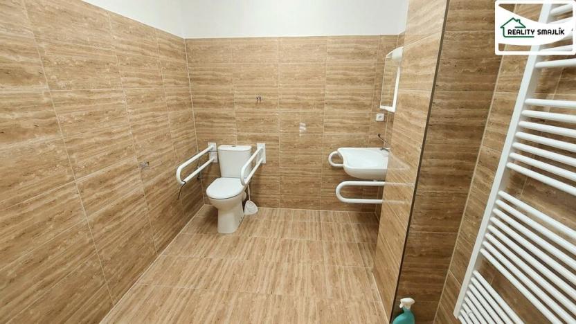 Pronájem bytu 2+kk, Cheb, Dragounská, 39 m2