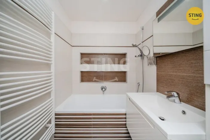 Prodej bytu 3+1, Ostrava, Ludvíka Podéště, 85 m2