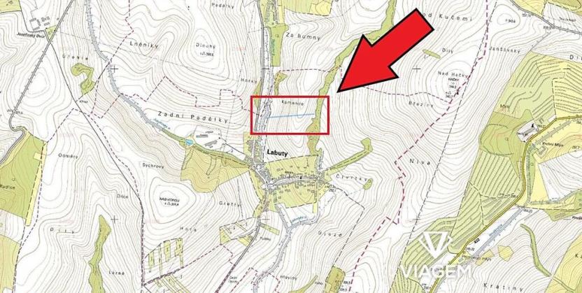 Prodej podílu pole, Labuty, 565 m2