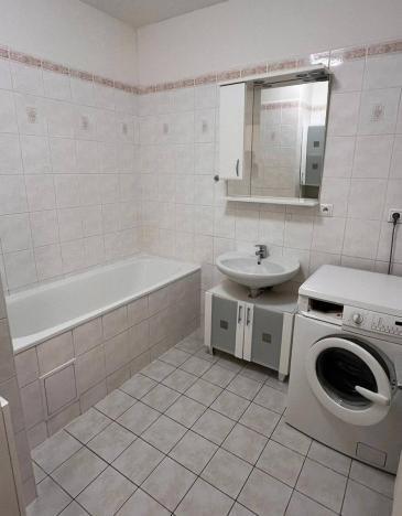 Pronájem bytu 2+kk, Praha - Letňany, Bechlínská, 50 m2