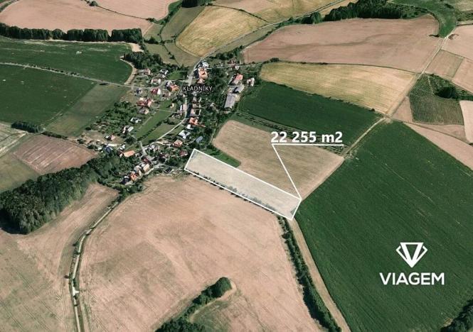 Prodej podílu pole, Kladníky, 3709 m2