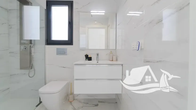 Prodej vily, Torrevieja, Španělsko, 95 m2