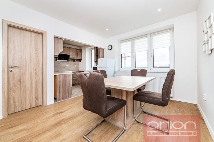 Pronájem bytu 3+1, Praha - Vinohrady, Slavíkova, 82 m2