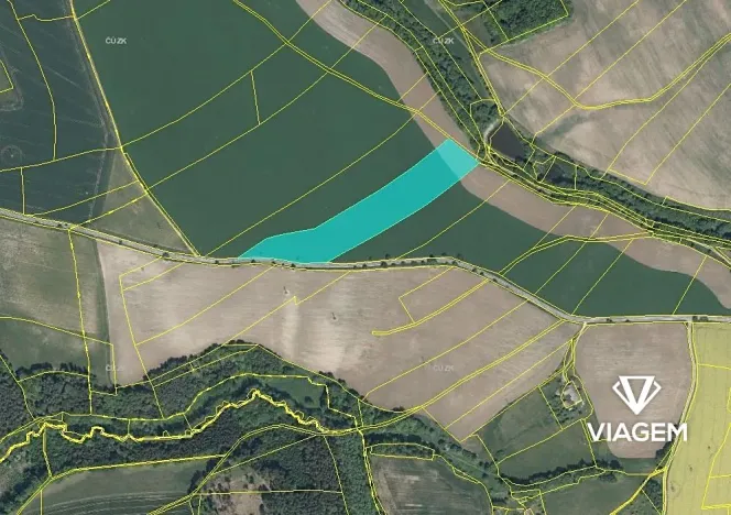 Prodej podílu pole, Bačetín, 2336 m2