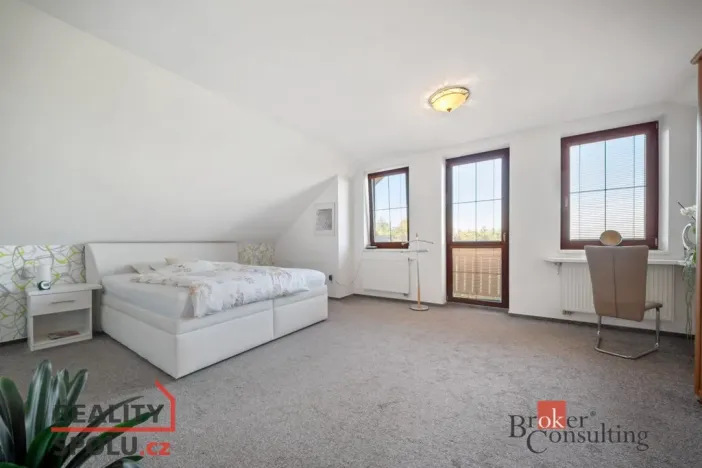 Prodej rodinného domu, Hradec Králové - Roudnička, Horní, 210 m2