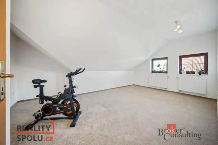 Prodej rodinného domu, Hradec Králové - Roudnička, Horní, 210 m2