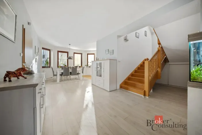 Prodej rodinného domu, Hradec Králové - Roudnička, Horní, 210 m2