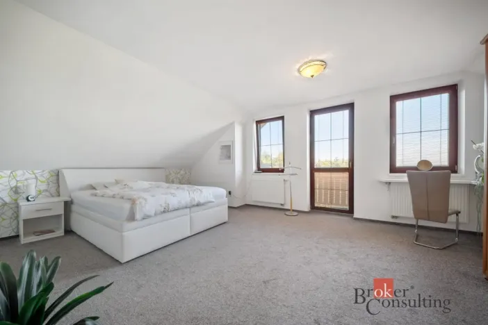 Prodej rodinného domu, Hradec Králové - Roudnička, Horní, 210 m2