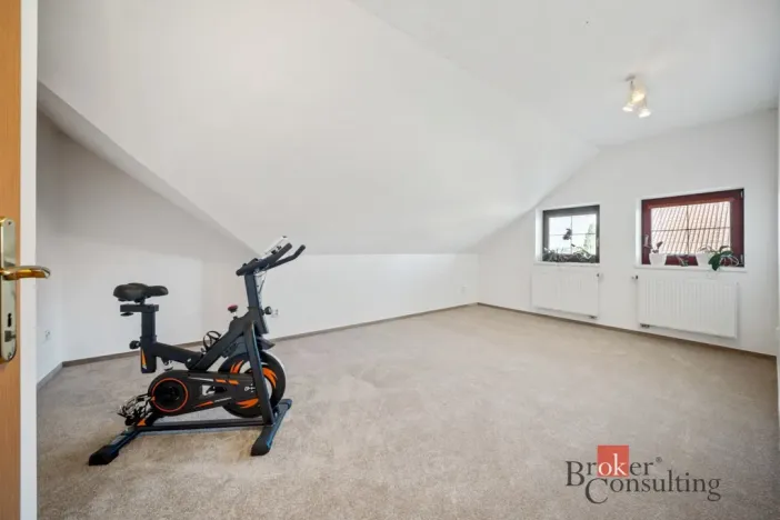 Prodej rodinného domu, Hradec Králové - Roudnička, Horní, 210 m2