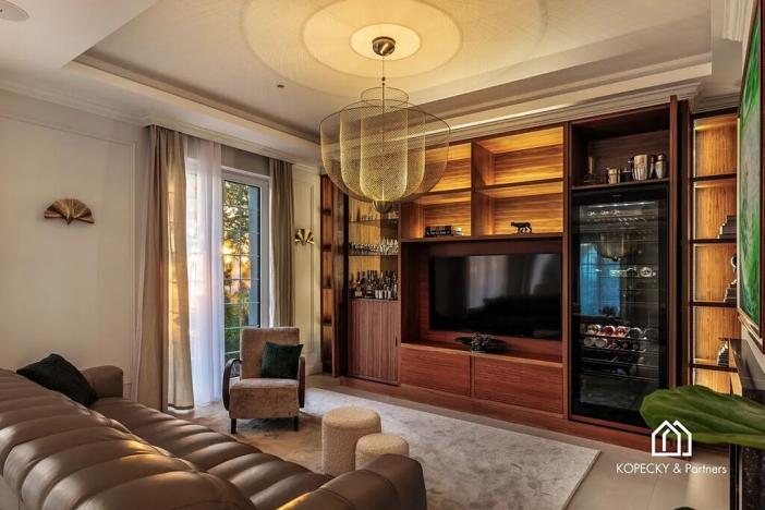 Prodej rodinného domu, Přezletice, Čakovická, 405 m2