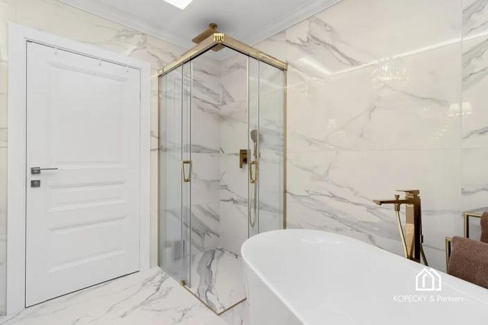 Prodej rodinného domu, Přezletice, Čakovická, 405 m2