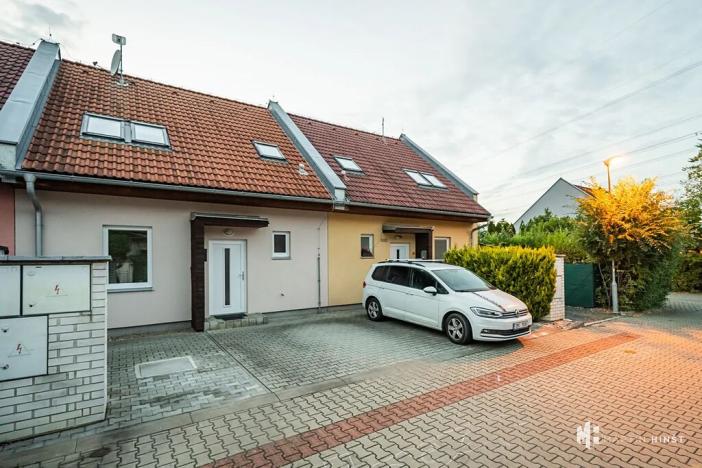 Pronájem rodinného domu, Měšice, Žitná, 101 m2
