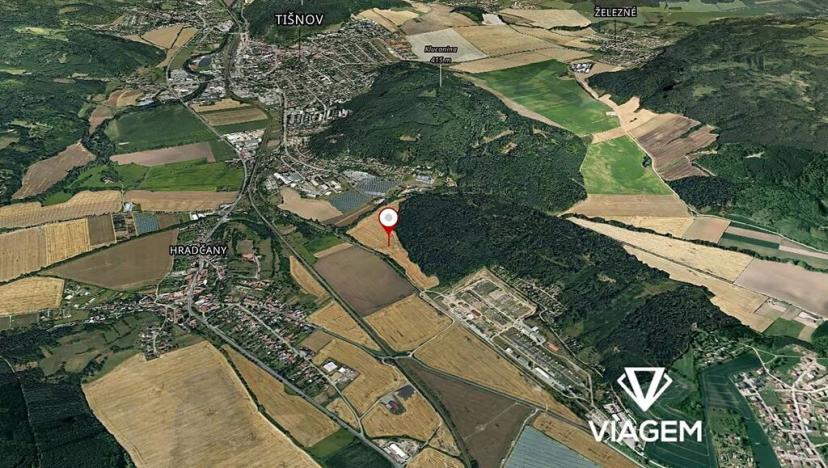 Prodej podílu pole, Hradčany, 665 m2