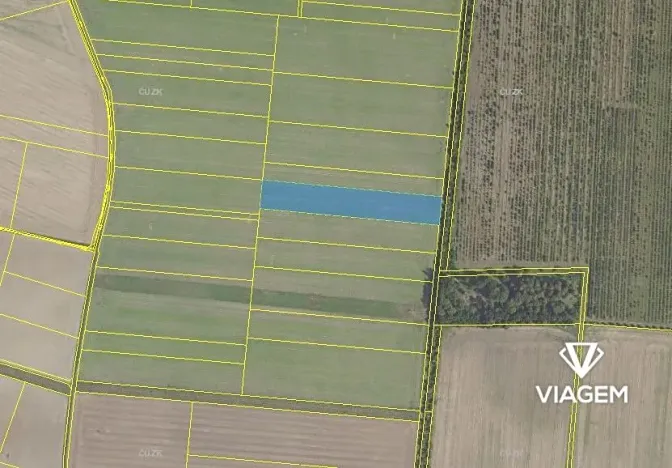 Prodej podílu pole, Dvory, 1236 m2