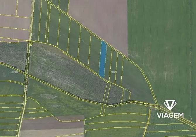 Prodej podílu pole, Dvory, 612 m2