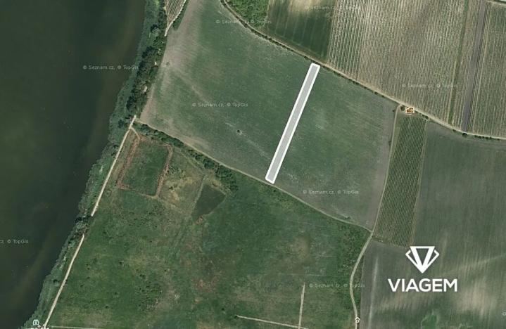 Prodej podílu pole, Hlohovec, 1546 m2