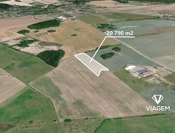 Prodej podílu pole, Mníšek pod Brdy, 5701 m2