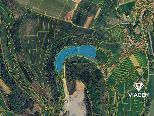 Prodej podílu pole, Velká Bíteš, 2076 m2