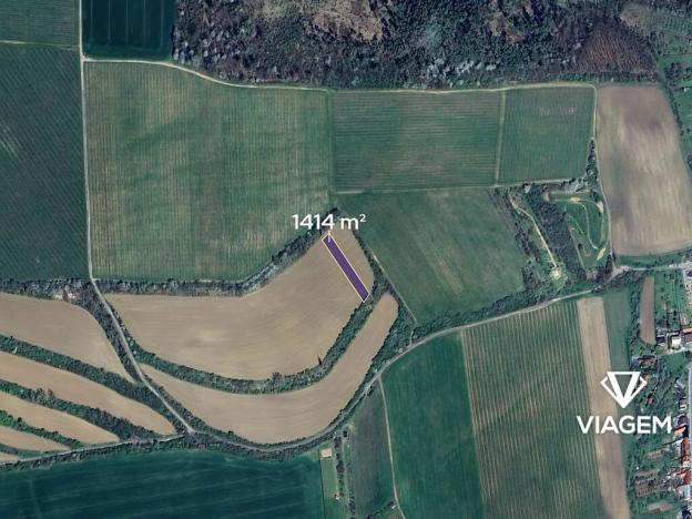 Prodej podílu pole, Ořechov, 353 m2