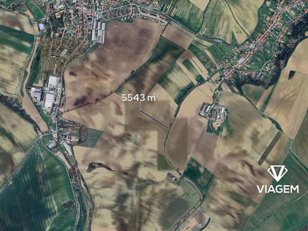 Prodej podílu pole, Lovčice, 1385 m2