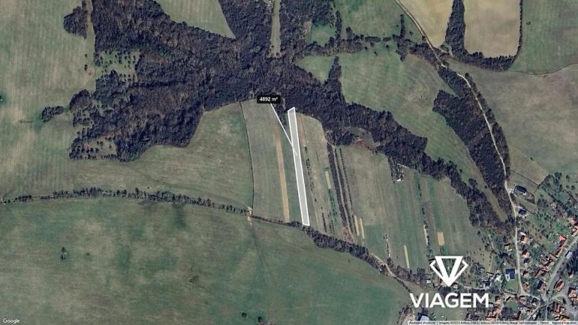 Prodej podílu pole, Luhačovice, 3261 m2