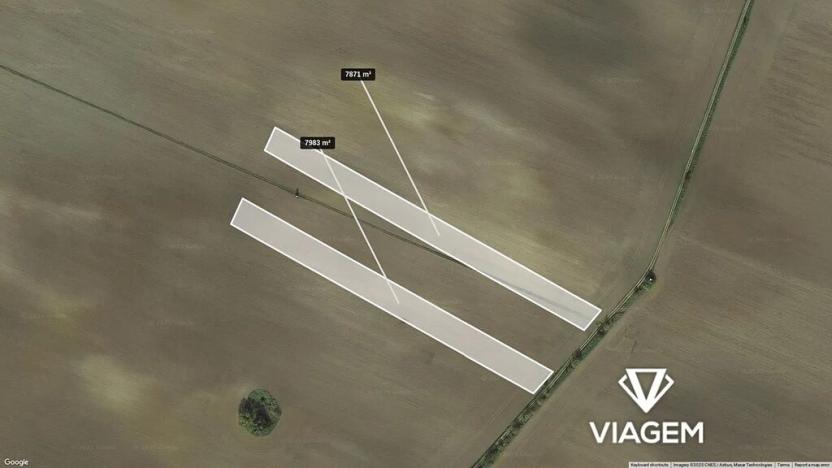 Prodej podílu pole, Hostim, 1761 m2