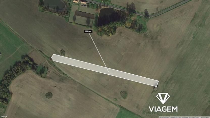 Prodej podílu pole, Hostim, 953 m2