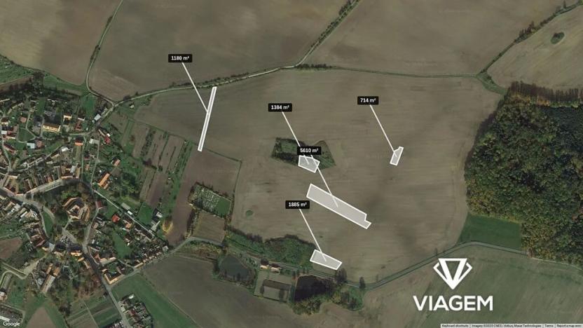 Prodej podílu pole, Hostim, 1197 m2