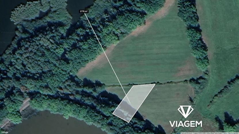 Prodej podílu pole, Lomnice nad Lužnicí, 885 m2