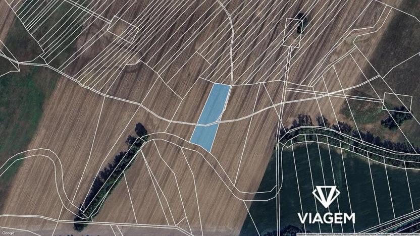 Prodej podílu pole, Týnec, 1032 m2