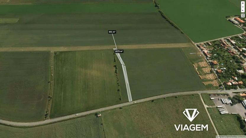 Prodej podílu pole, Kuchařovice, 420 m2