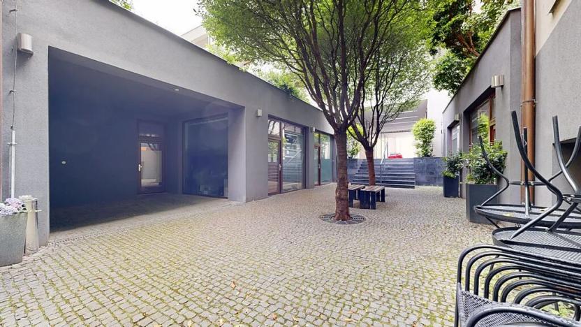 Prodej obchodního prostoru, Chrudim, Resselovo náměstí, 121 m2