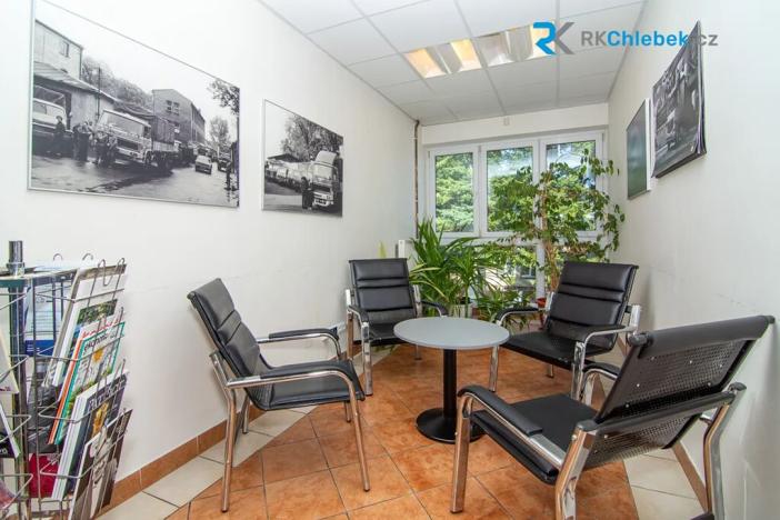 Pronájem kanceláře, Frýdek-Místek, Svazarmovská, 260 m2