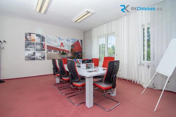 Pronájem kanceláře, Frýdek-Místek, Svazarmovská, 260 m2