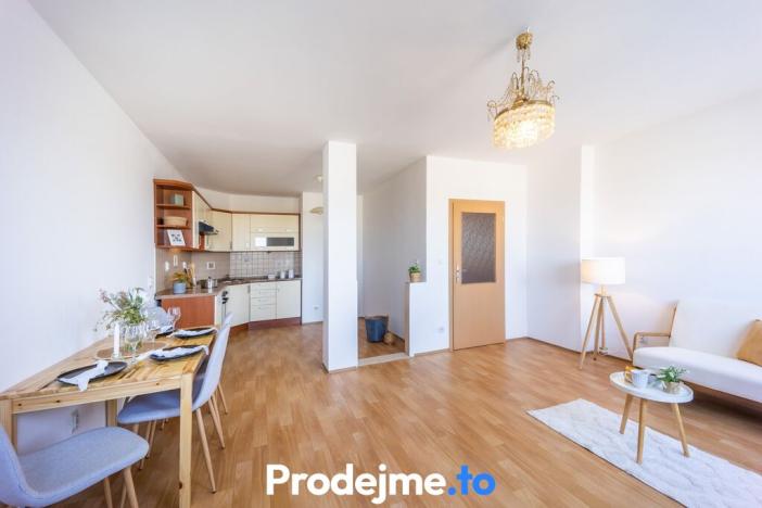 Pronájem bytu 2+kk, Znojmo, Jarošova, 62 m2