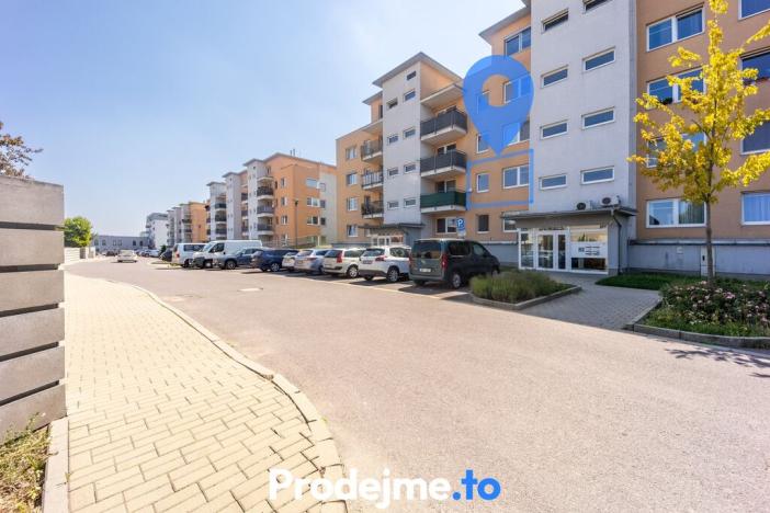 Pronájem bytu 2+kk, Znojmo, Jarošova, 62 m2