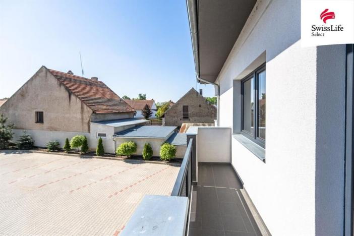 Prodej bytu 3+kk, Břežany II, 81 m2