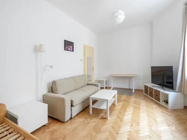 Pronájem bytu 2+kk, Praha - Vršovice, Vršovická, 37 m2