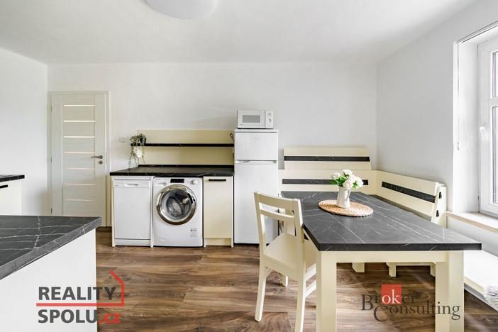 Prodej rodinného domu, Stožec - České Žleby, 283 m2