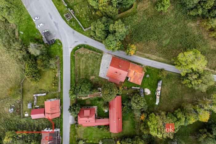 Prodej rodinného domu, Stožec - České Žleby, 283 m2