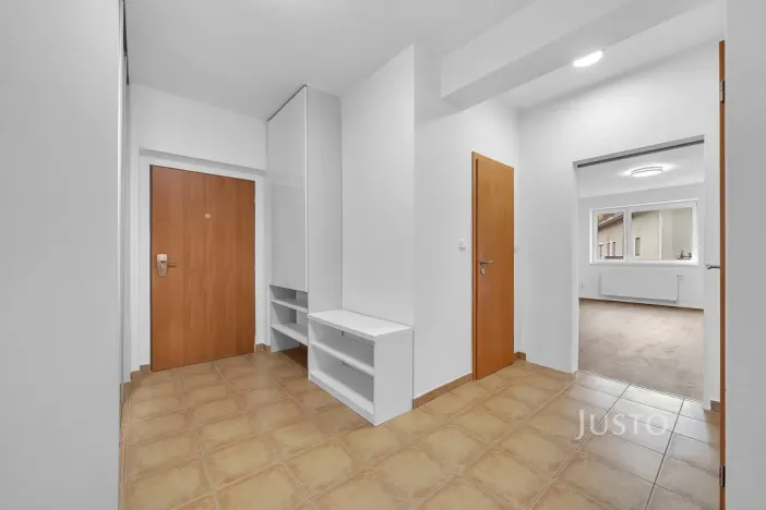 Prodej bytu 4+kk, Praha - Dubeč, Netlucká, 102 m2