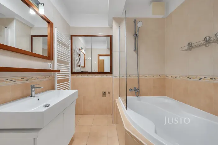 Prodej bytu 4+kk, Praha - Dubeč, Netlucká, 102 m2