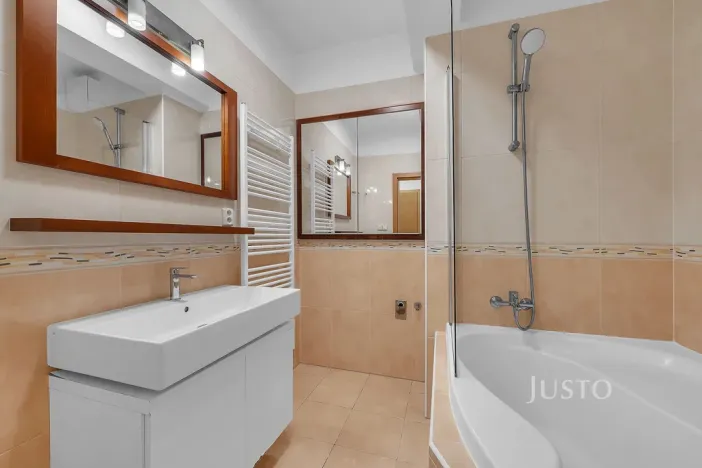 Prodej bytu 4+kk, Praha - Dubeč, Netlucká, 102 m2