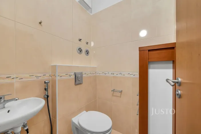 Prodej bytu 4+kk, Praha - Dubeč, Netlucká, 102 m2