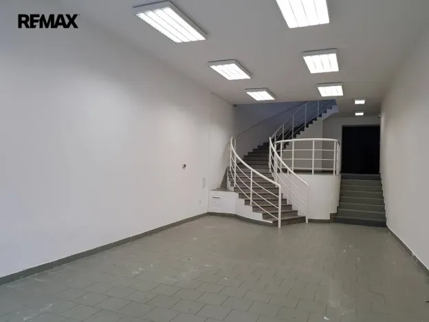Pronájem obchodního prostoru, Lanškroun, nám. J. M. Marků, 200 m2