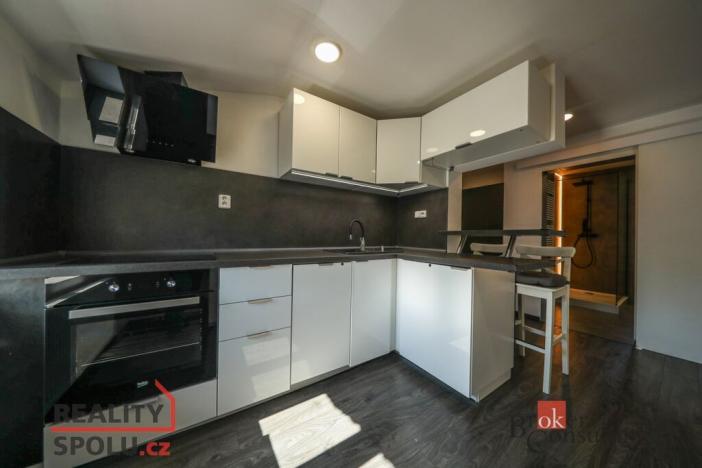 Prodej bytu 3+1, Držkov, 76 m2