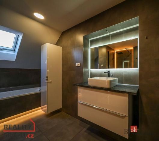 Prodej bytu 3+1, Držkov, 76 m2